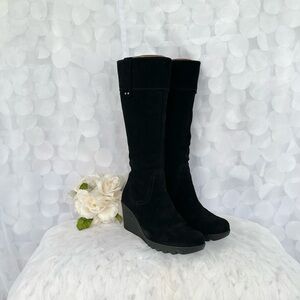 La CANADIENNE Black Tall Suede Waterproof Boots 9.5 Wedge Boots